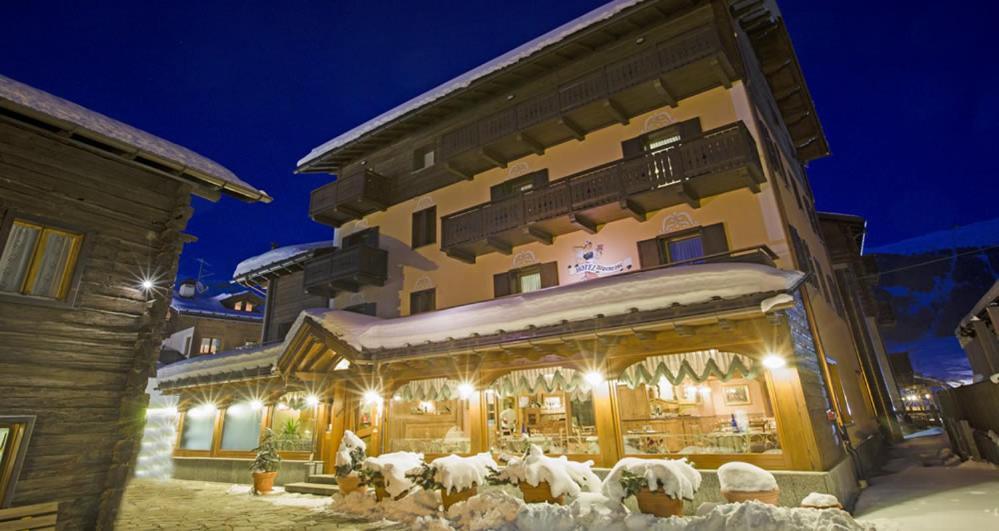 Albergo Alpenrose Livigno Exterior photo